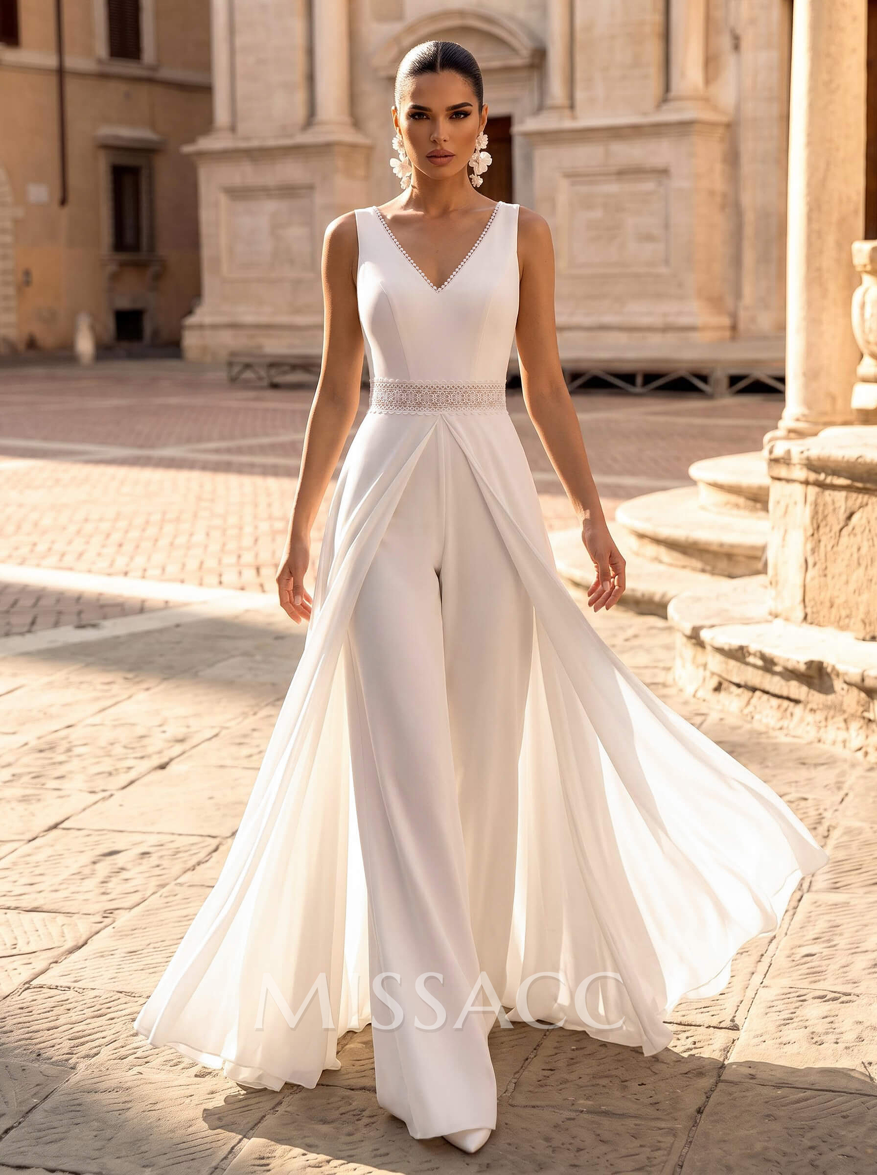Jumpsuit/Pantsuit V-Neck Sleeveless Elegant Chiffon/Lace Wedding Dresses With Lace