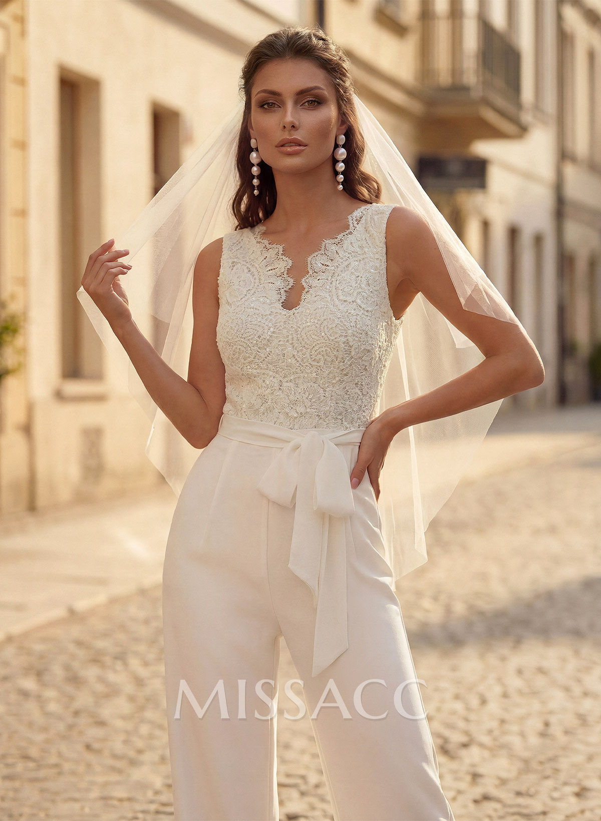 Jumpsuit/Pantsuit V-Neck Sleeveless Elegant Lace/Elastic Satin Wedding Dresses Jumpsuit/Pantsuit V-Neck Sleeveless Elegant Lace/Elastic Satin Wedding Dresses