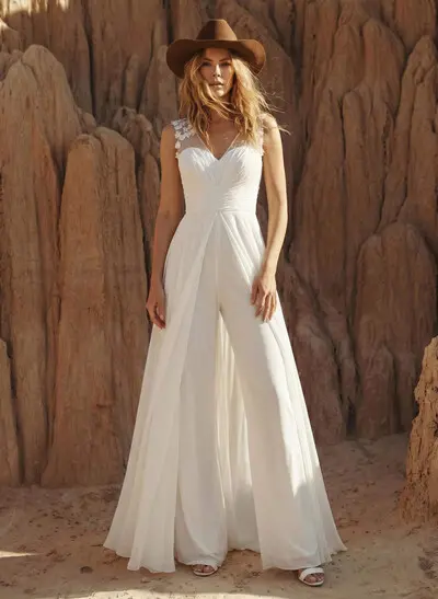 Jumpsuit/Pantsuit V-Neck Chiffon Wedding Dresses With Appliques Lace