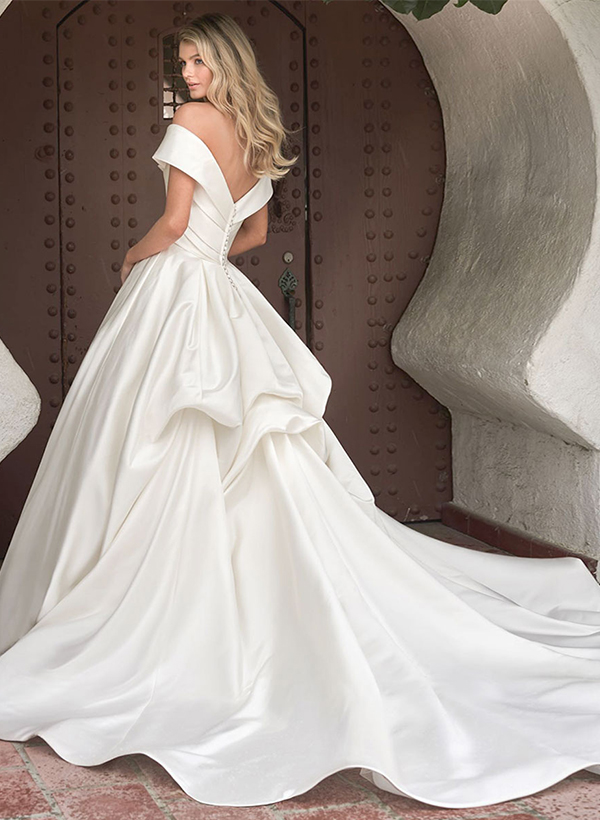 Ball-Gown Off-the-Shoulder Vintage Satin Wedding Dresses With Ruffle/Pockets