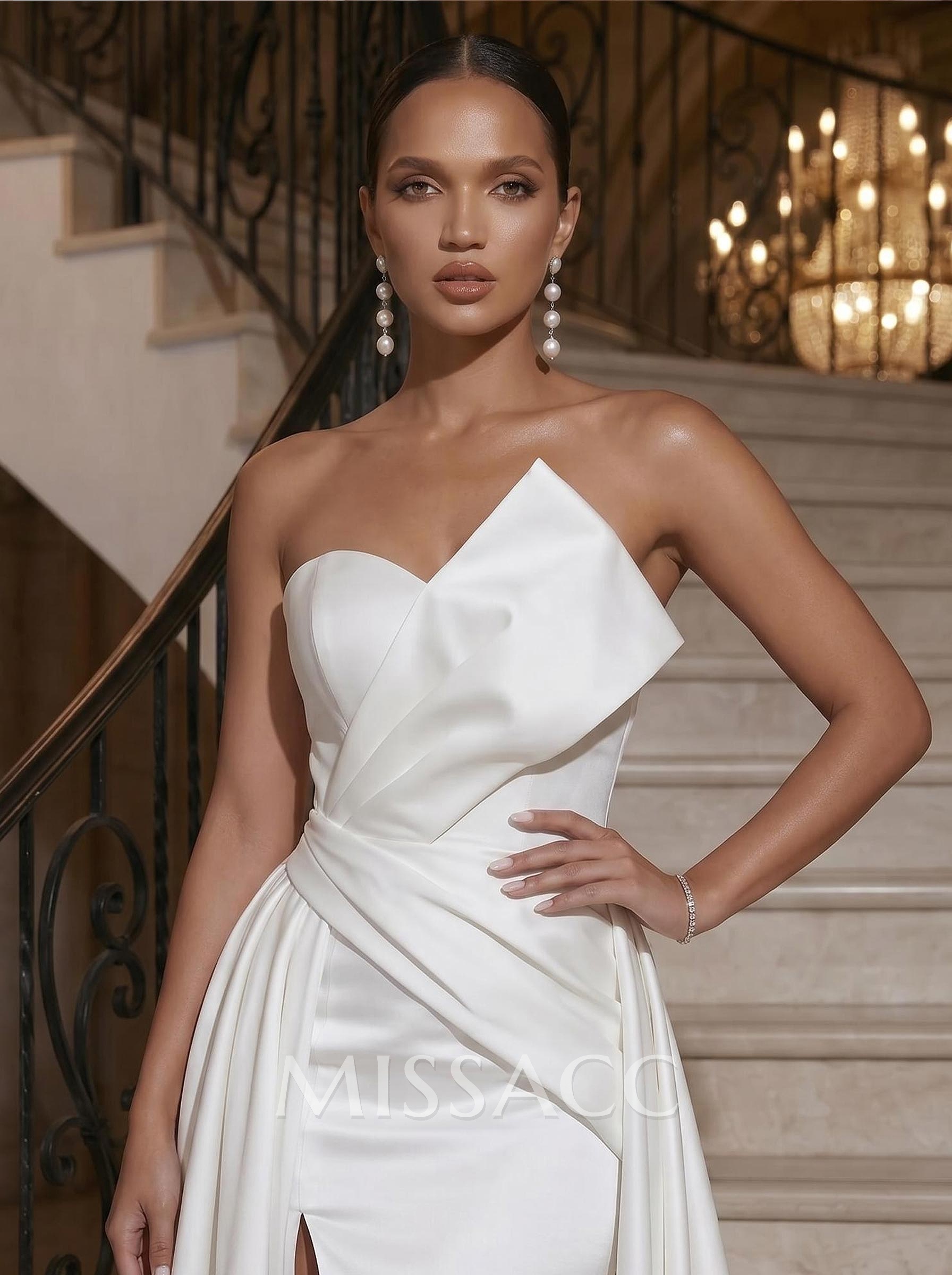 A-Line Sleeveless Court Train Satin Wedding Dresses With Split Front