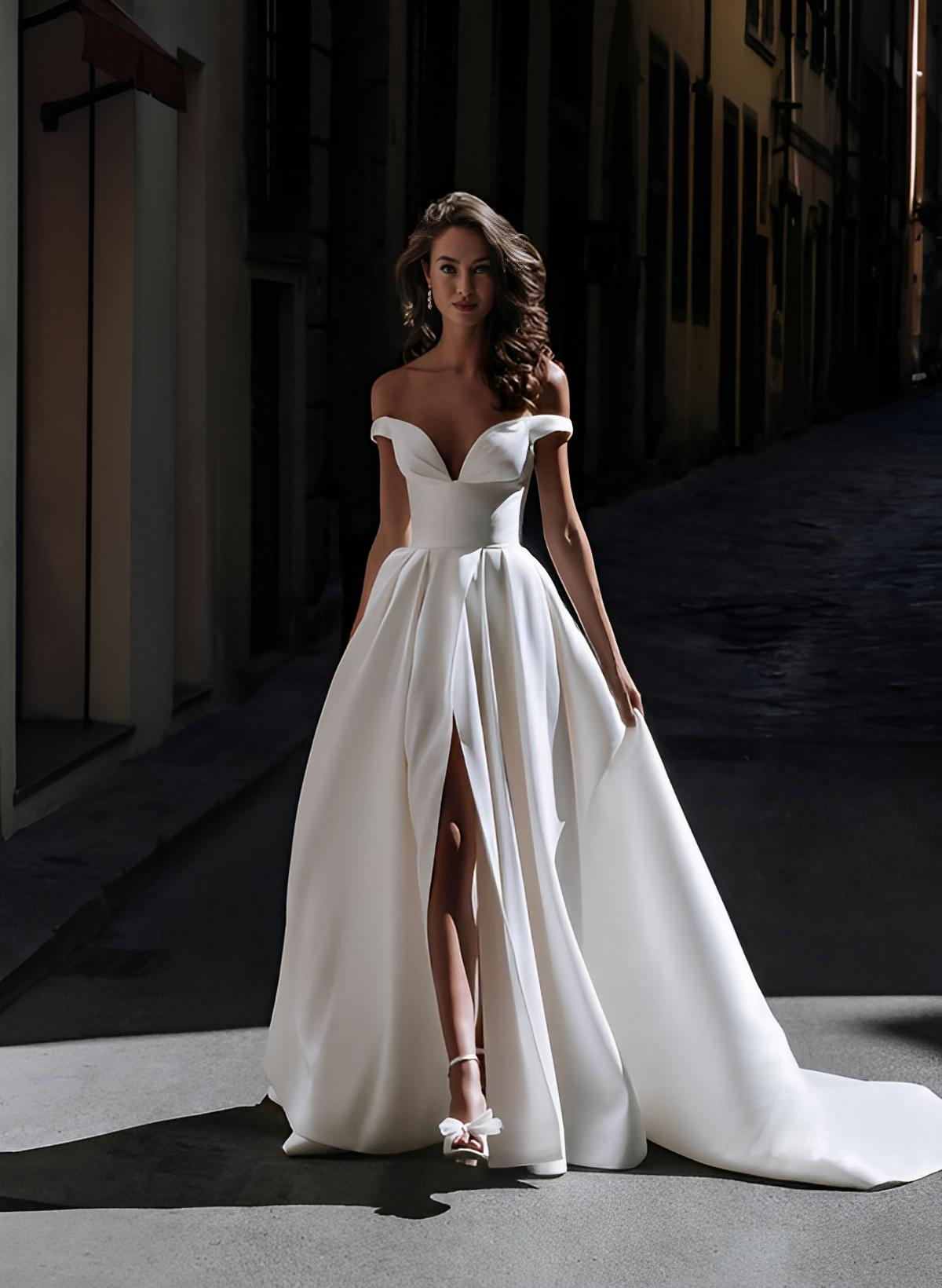 A-Line Sweetheart Sleeveless Sweep Train Satin Wedding Dresses With Split Front