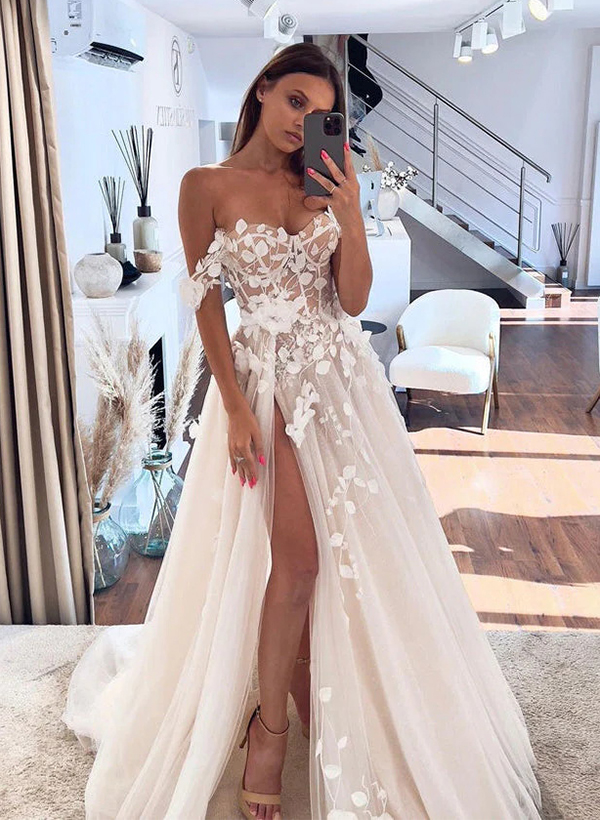 Retro style Lace Tulle Wedding Dress Split Front