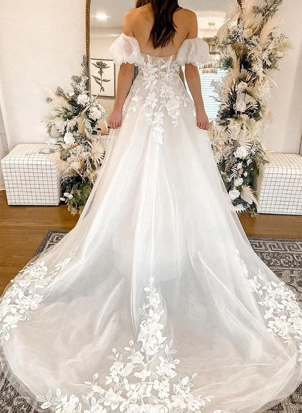 A-Line Sweetheart Strapless Wedding Dress Tulle Wedding Dresses With Appliques Lace