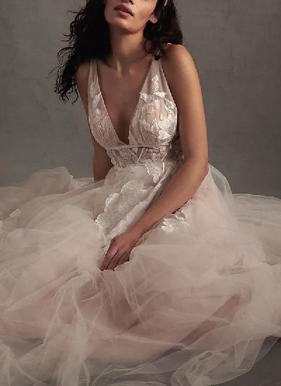 A-Line V-Neck Vintage Backless Tulle Wedding Dresses With Appliques Lace