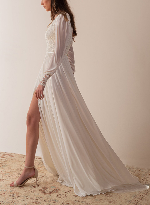 A-Line V-Neck Long Sleeves Vintage Lace/Tulle Wedding Dresses With Split Front