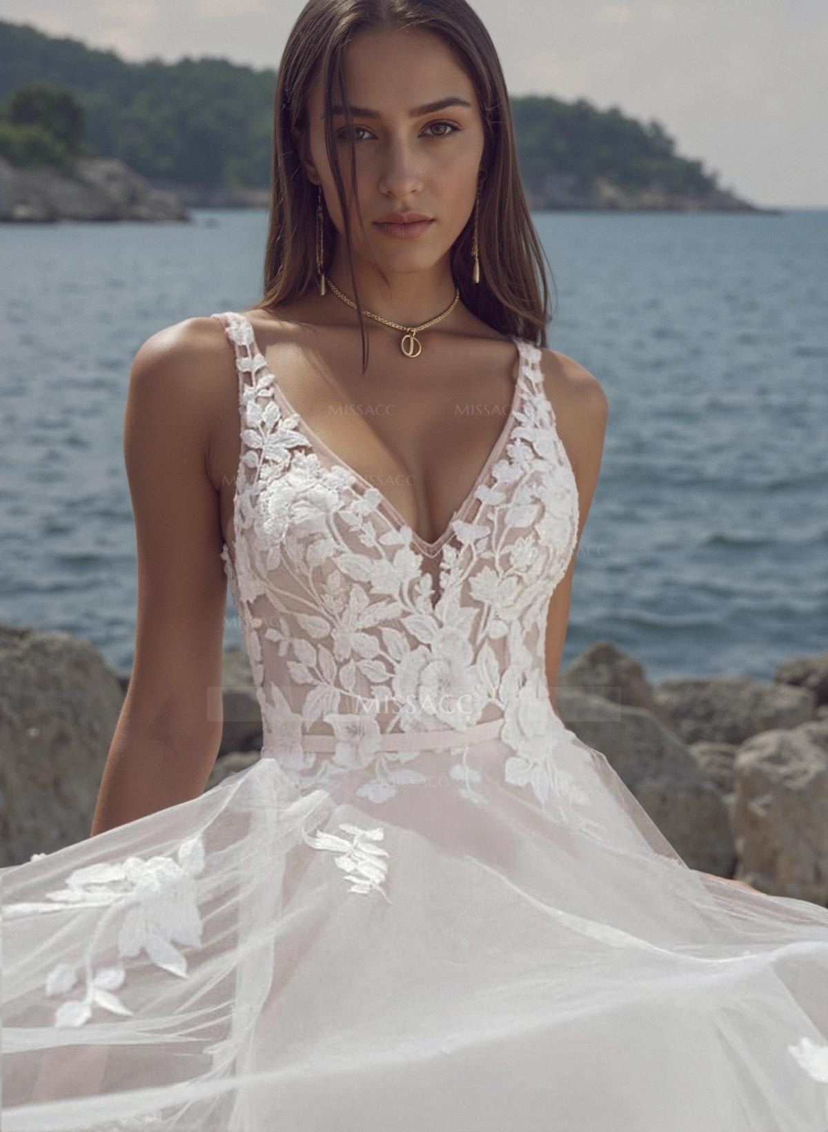 Boho A-Line V-Neck Vintage Tulle Wedding Dresses With Appliques Lace