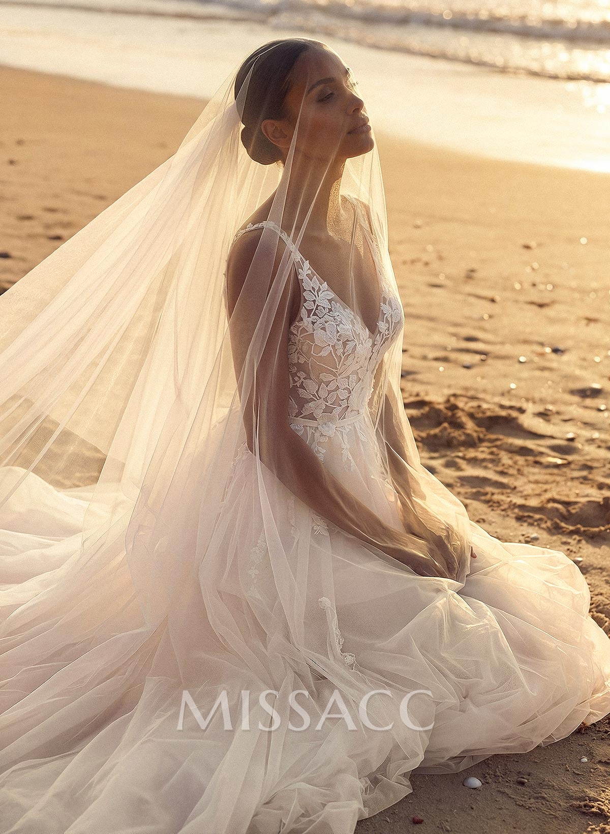 Boho A-Line V-Neck Vintage Tulle Wedding Dresses With Appliques Lace Boho A-Line V-Neck Vintage Tulle Wedding Dresses With Appliques Lace