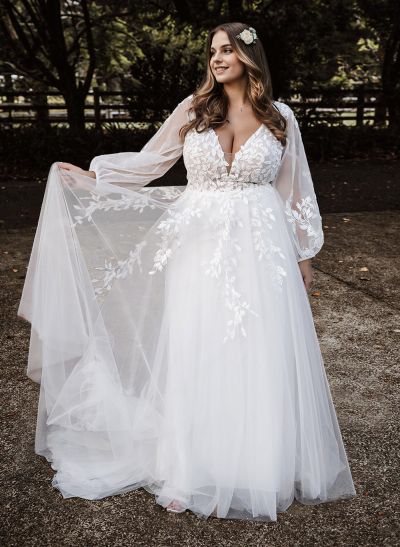 Boho Plus Size A-Line Long Sleeves Lace Wedding Dresses With V-Neck Sweep Train