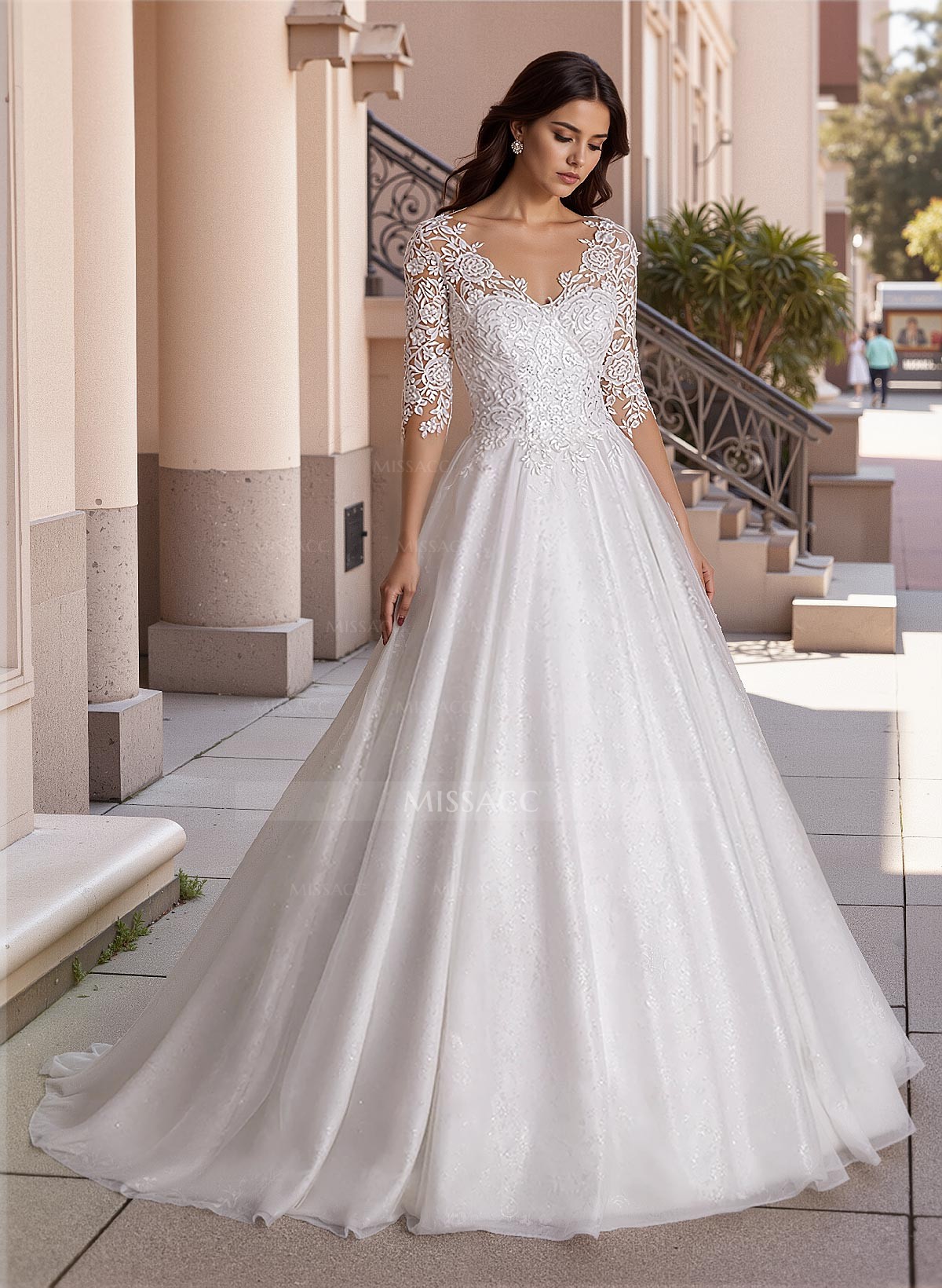 Curve Elegant Ball Gown V-Neck Sleeves Wedding Dresses With Appliques Lace