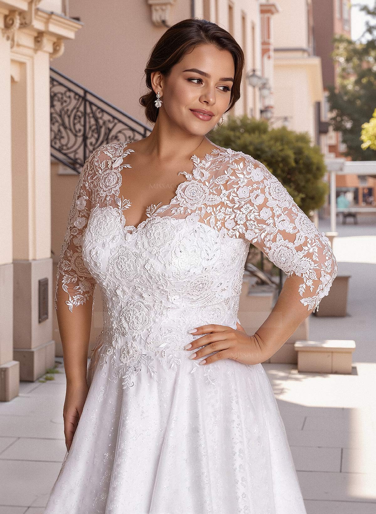 Curve Elegant Ball Gown V-Neck Sleeves Wedding Dresses With Appliques Lace