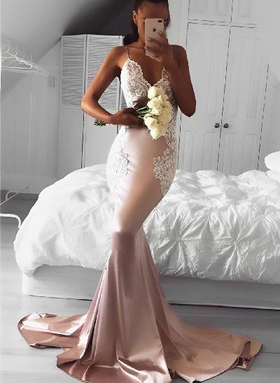 Lace Mermaid V-Neck Backless Bridesmaid Dresses With Satin