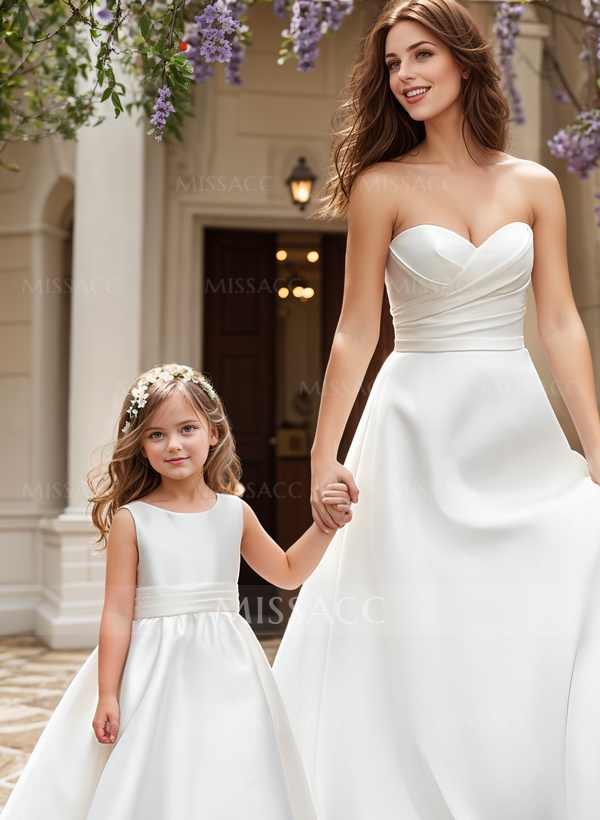 A-Line Scoop Neck Sleeveless Satin Flower Girl Dresses With Bow(s)