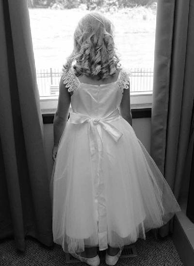A-Line Square Neckline Lace/Satin/Tulle Flower Girl Dresses With Bow(s)