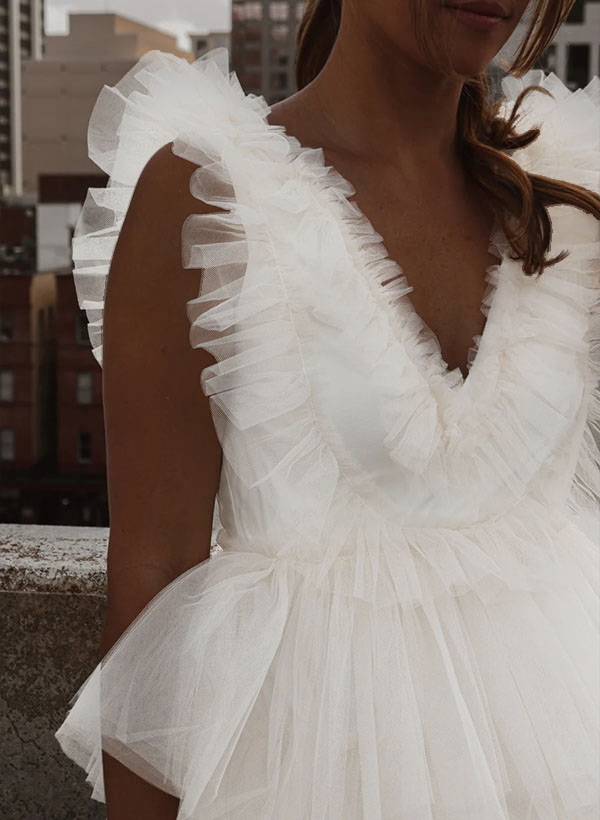 A-Line V-Neck Sleeveless Short/Mini Tulle Homecoming Dresses