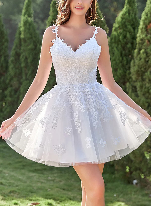A-Line V-Neck Sleeveless Short Homecoming Dresses With Appliques Lace