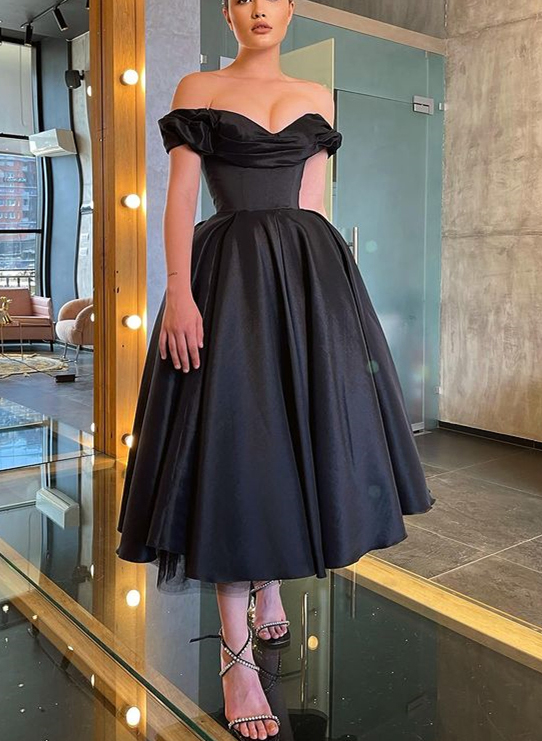 A-Line Off-The-Shoulder Satin Black Homecoming Dresses With Tea-Length