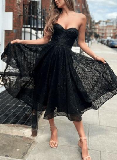Strapless  A-Line Lace Knee-Length Homecoming Dresses