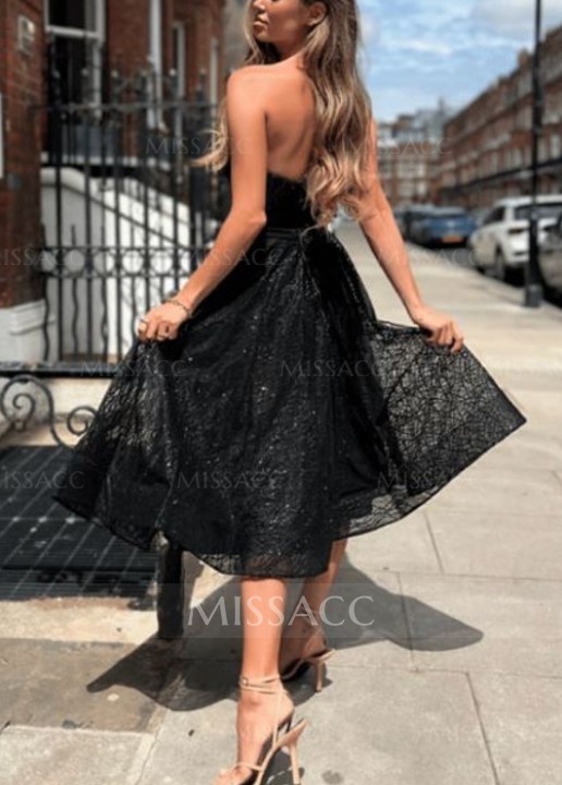 Strapless  A-Line Lace Knee-Length Homecoming Dresses