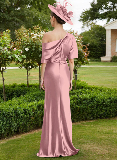 Sheath/Column Asymmetrical Neck Short Sleeves Mother Of The Bride Dresses