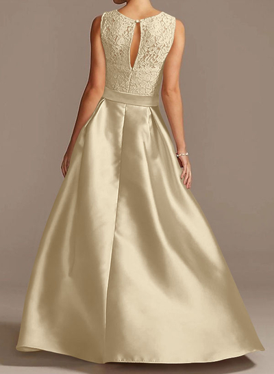 A-Line Scoop Neck Lace/Satin Mother Of The Bride Dresses With Pockets