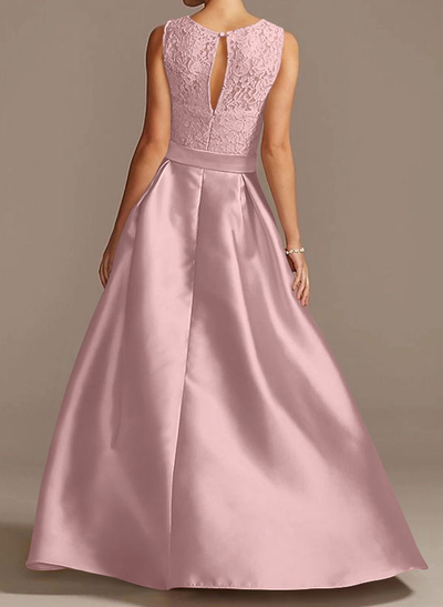 A-Line Scoop Neck Lace/Satin Mother Of The Bride Dresses With Pockets