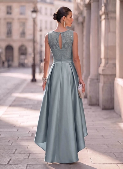 A-Line Scoop Neck Lace/Satin Mother Of The Bride Dresses With Pockets