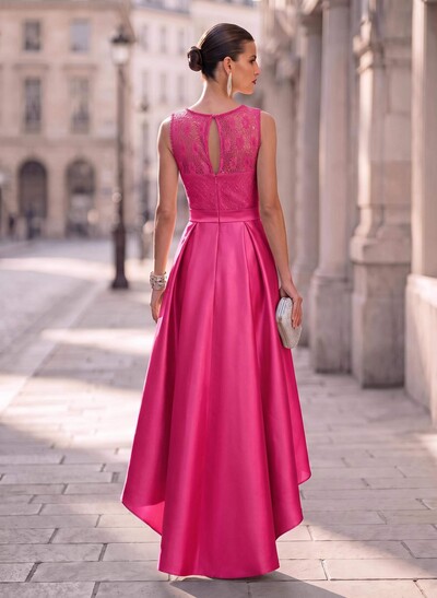 A-Line Scoop Neck Lace/Satin Mother Of The Bride Dresses With Pockets