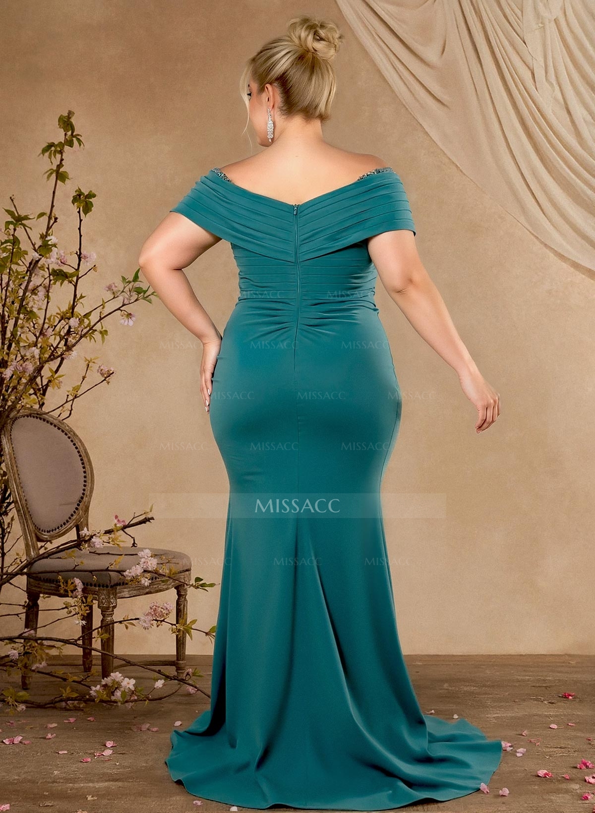 Sheath Off-The-Shoulder Sweep Train Mother Of The Bride Dresses With Cascading Ruffles