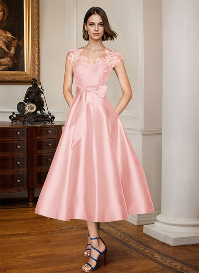 A-Line Illusion Neck Sleeveless Lace/Satin Mother Of The Bride Dresses With Bow