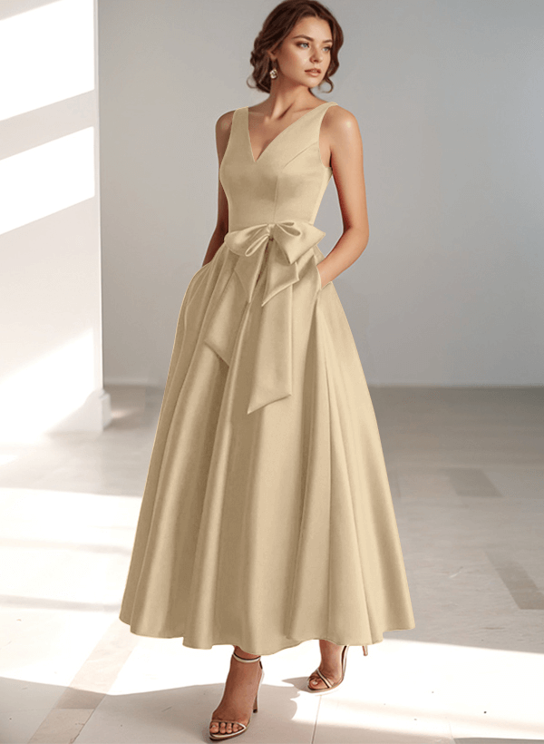 A-Line V-Neck Satin Mother Of The Bride Dresses With Bow(s)/Pockets
