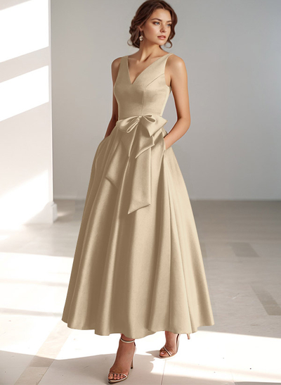 A-Line V-Neck Satin Mother Of The Bride Dresses With Bow(s)/Pockets