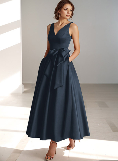 A-Line V-Neck Satin Mother Of The Bride Dresses With Bow(s)/Pockets