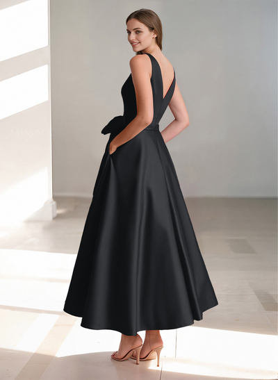A-Line V-Neck Satin Mother Of The Bride Dresses With Bow(s)/Pockets
