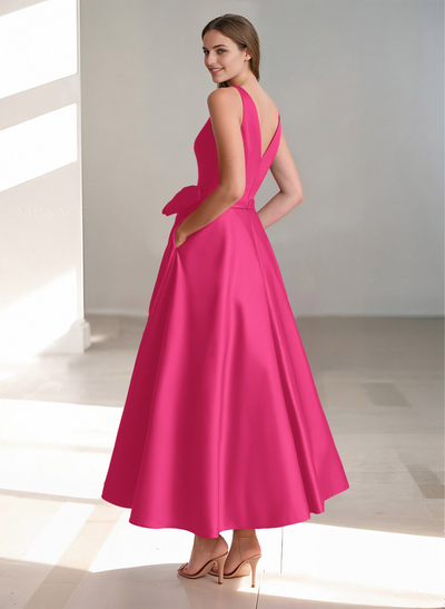 A-Line V-Neck Satin Mother Of The Bride Dresses With Bow(s)/Pockets
