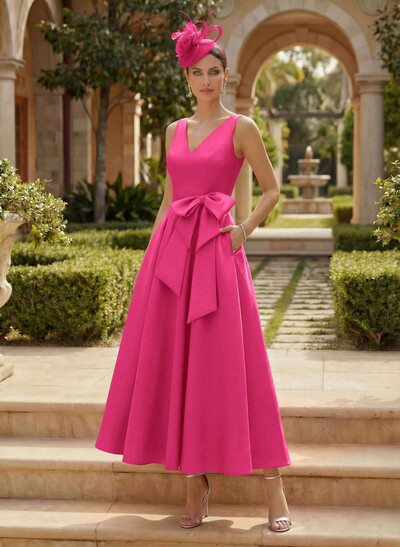 A-Line V-Neck Satin Mother Of The Bride Dresses With Bow(s)/Pockets