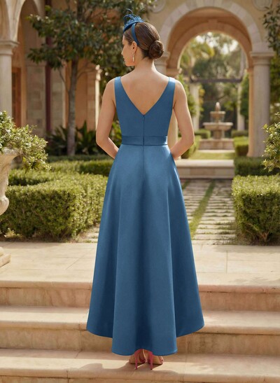 A-Line V-Neck Satin Mother Of The Bride Dresses With Bow(s)/Pockets