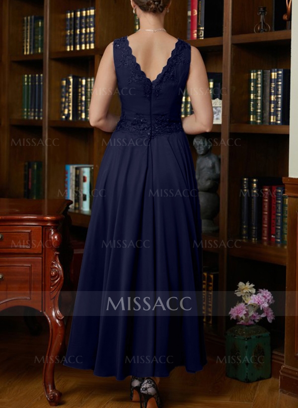 A-Line V-Neck 3/4 Sleeves Chiffon Mother Of The Bride Dresses With Appliques Lace