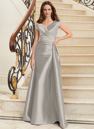 Sheath/Column V-Neck Sleeveless Satin Mother Of The Bride Dresses