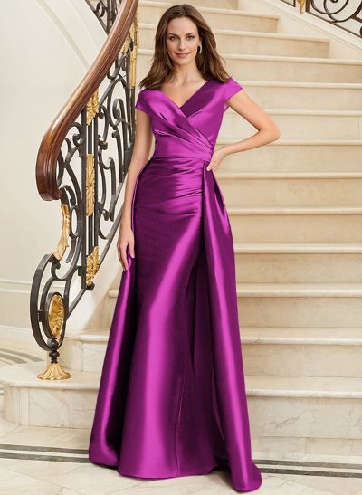 Sheath/Column V-Neck Sleeveless Satin Mother Of The Bride Dresses