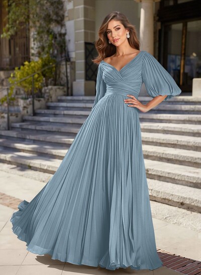 A-Line V-Neck 1/2 Sleeves Chiffon Mother Of The Bride Dresses With Pleated