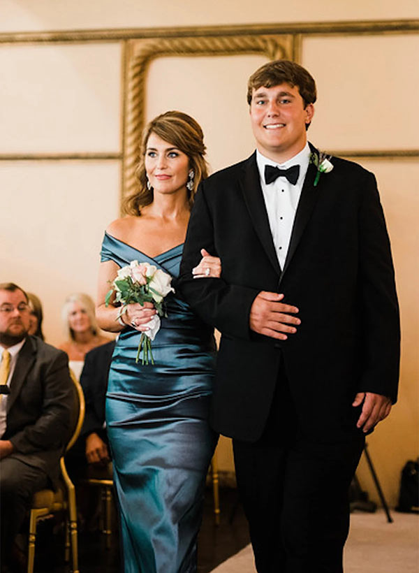 Sheath Off-The-Shoulder Sleeveless Floor-Length Satin Mother Of The Bride Dresses With Pleated
