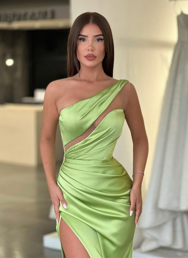 Green One-Shoulder Sheath/Column Slit Prom Dresses With Satin