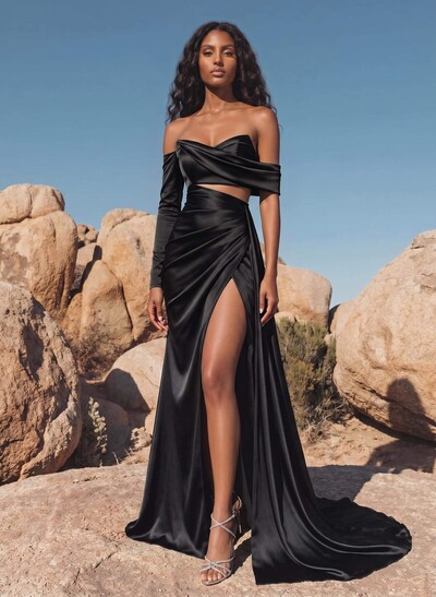 Asymmetrical Neck Sheath/Column Prom Dresses With High Split