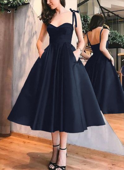 A-Line Satin Sweetheart Homecoming Dresses With Pockets