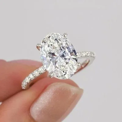 Classic Oval Cut Sterling Silver Engagement Ring for Women