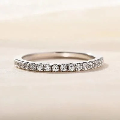Elegant 1.5 Carat Cushion Cut Wedding Ring Set For Women In Sterling Silver