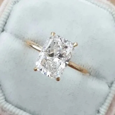 4CT Radiant Cut Moissanite Engagement Rings In Sterling Silver