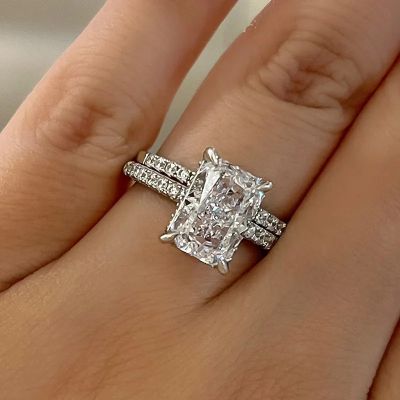 Gorgeous 3.5 Carat Radiant Cut Wedding Ring Set In Sterling Silver