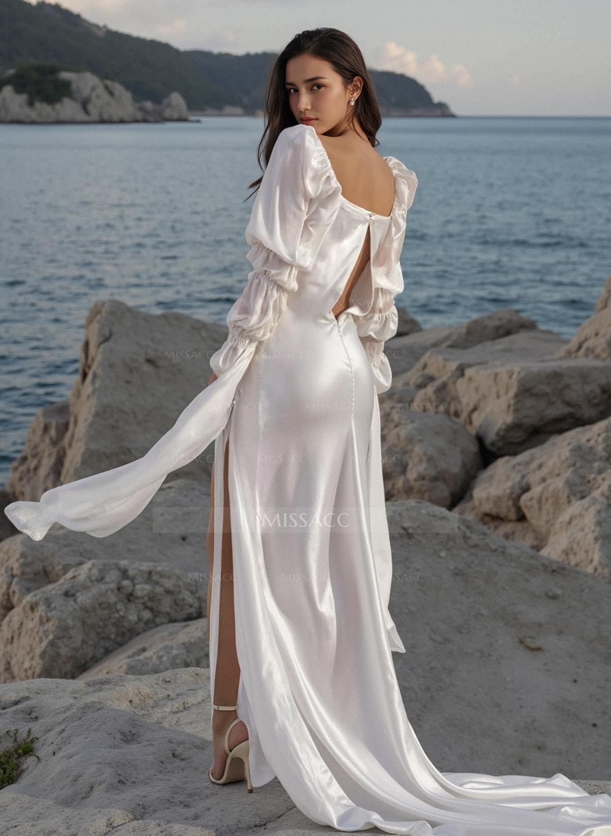 Boho Long Sleeves Sheath/Column Cowl Neck Slit Wedding Dresses